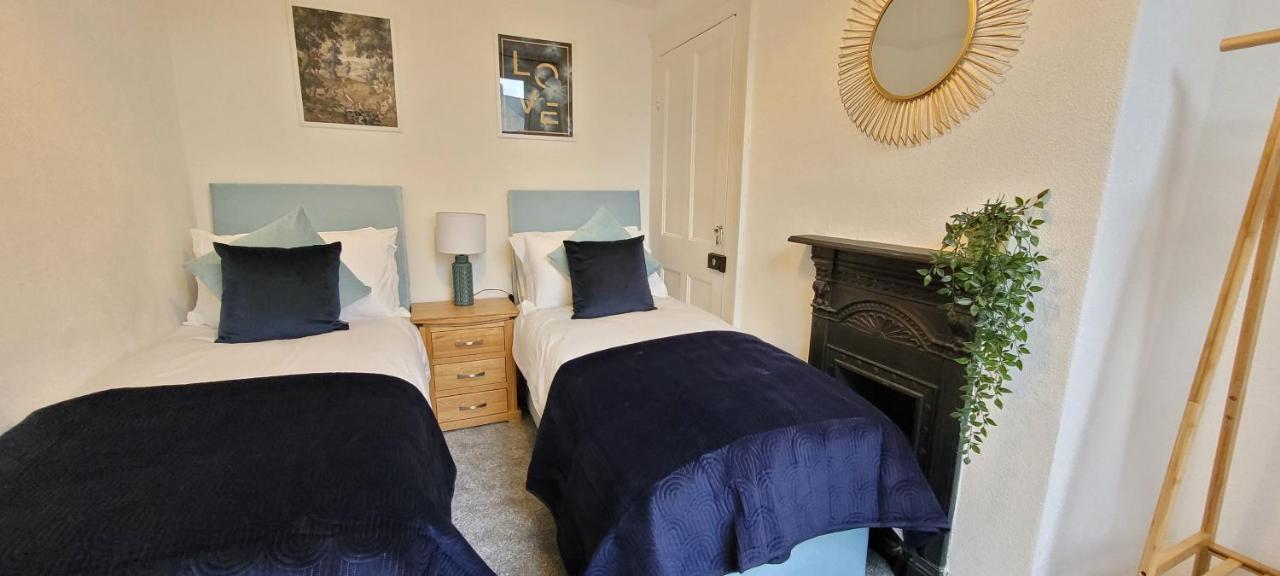 Hartoft St - 2 Bed Near River York Extérieur photo